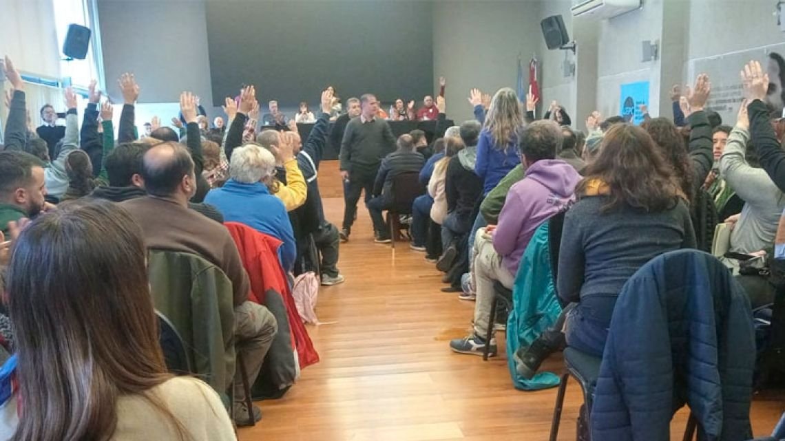 UEPC vota la tercera oferta salarial: todo indica que será aceptada