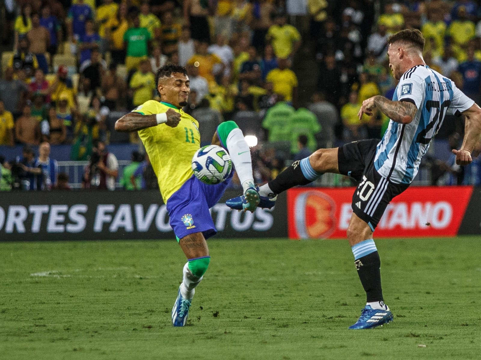 “Vamos a darle una paliza, adentro y afuera…”