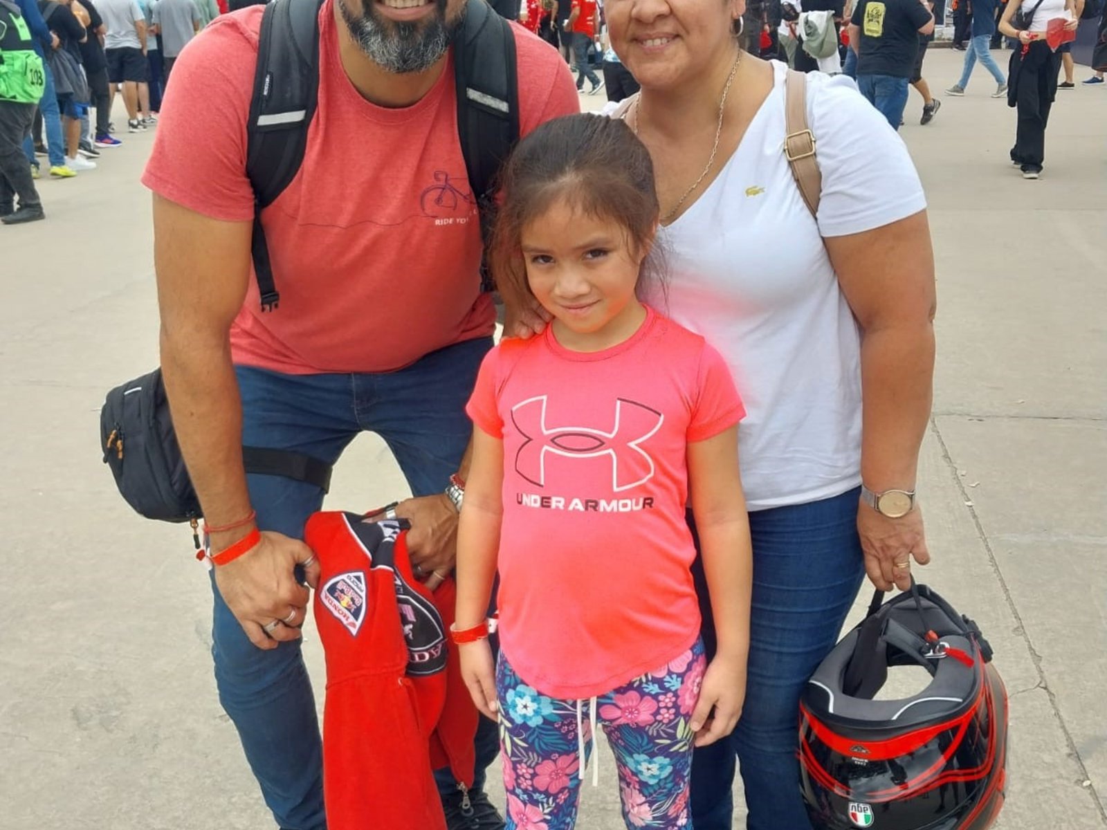 la pasión de los fanáticos y las diferentes formas de vivir y disfrutar el Gran Premio de Argentina de MotoGP