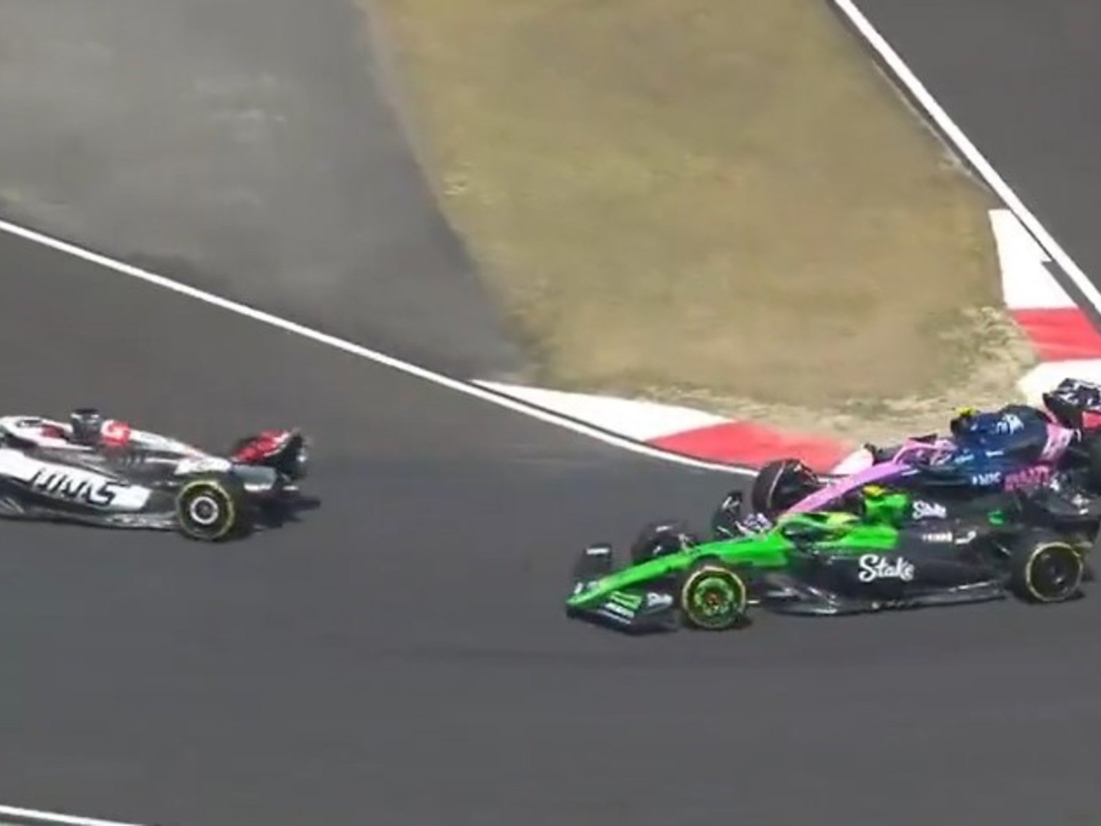 otro error grosero del dueño del auto que desea Colapinto