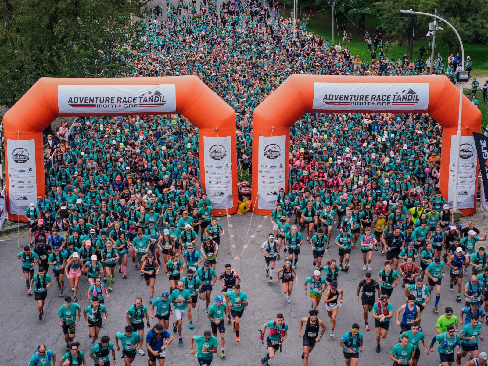 un hito en las sierras de Tandil con récord de participantes
