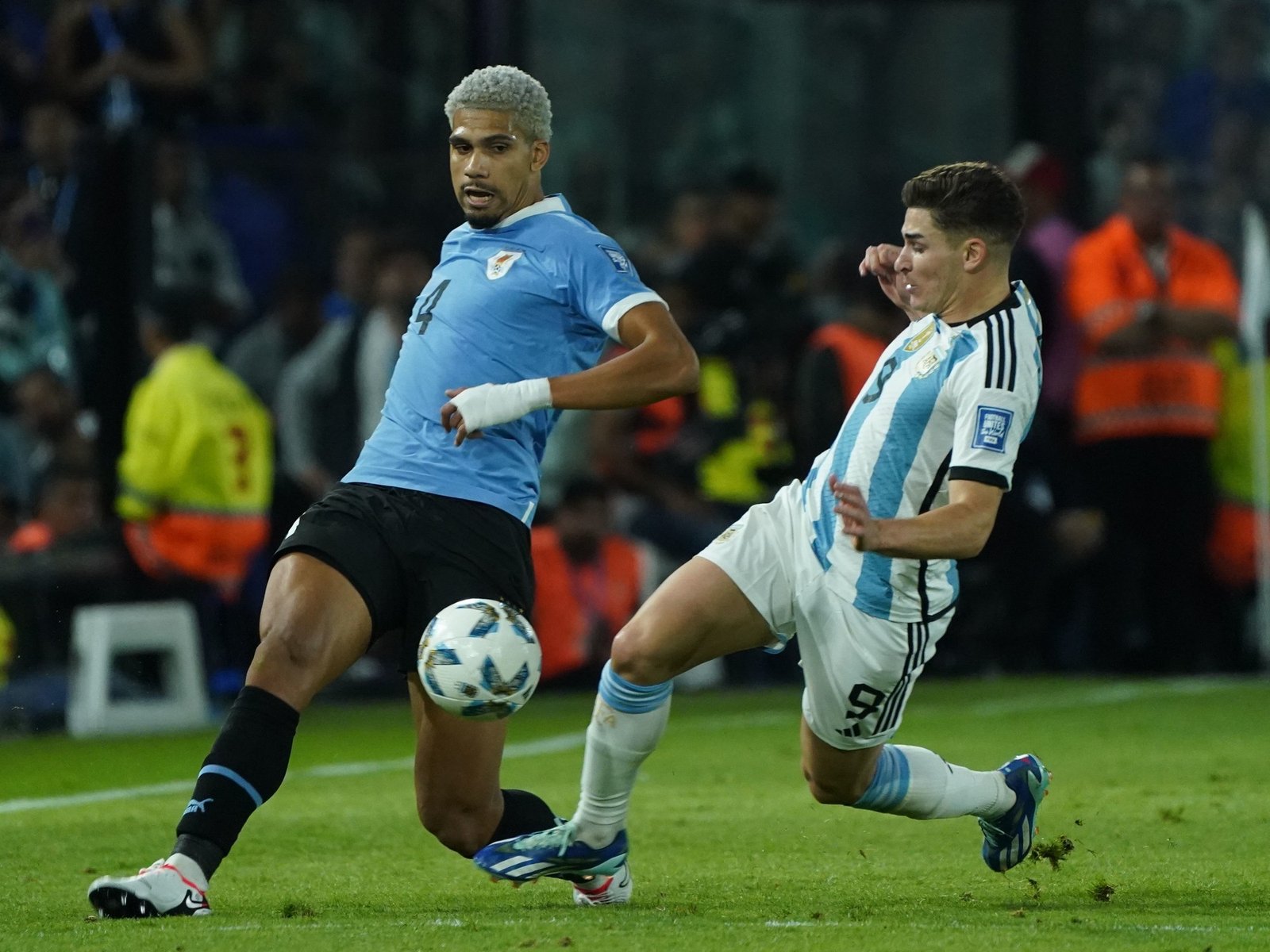 ¿Dónde ver Uruguay vs Argentina en vivo mañana? Canal, TV y opciones online del partido