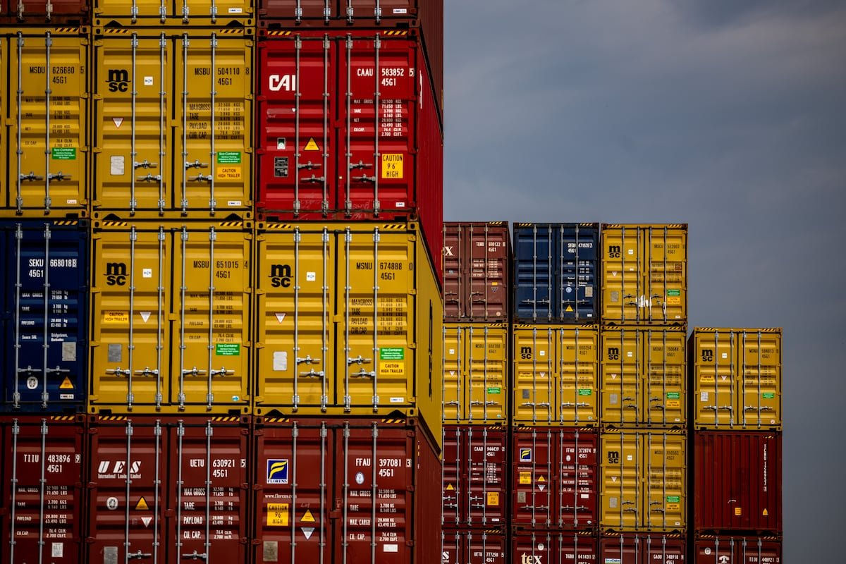 La guerra de aranceles de Donald Trump, en directo | La Casa Blanca asegura que las negociaciones con la UE sobre aranceles avanzan con “enorme progreso” | Internacional