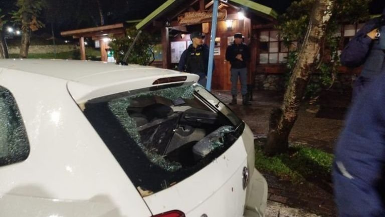 Ataque en un boliche de Villa La Angostura: un hombre está en estado crítico