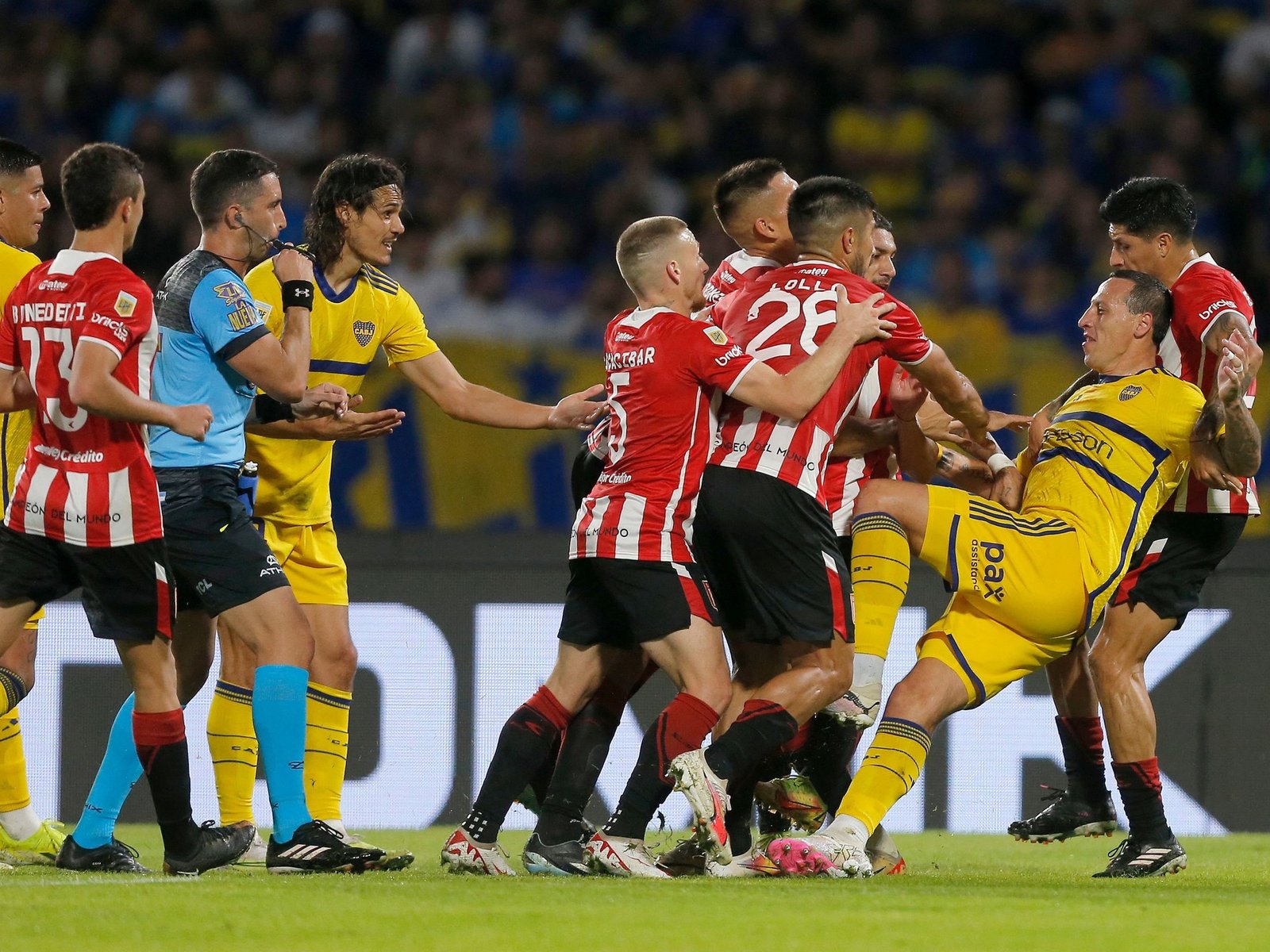 Boca recibe a Estudiantes, su piedra en el zapato de la historia reciente y con el morbo de la vuelta de Cristian Medina a la Bombonera
