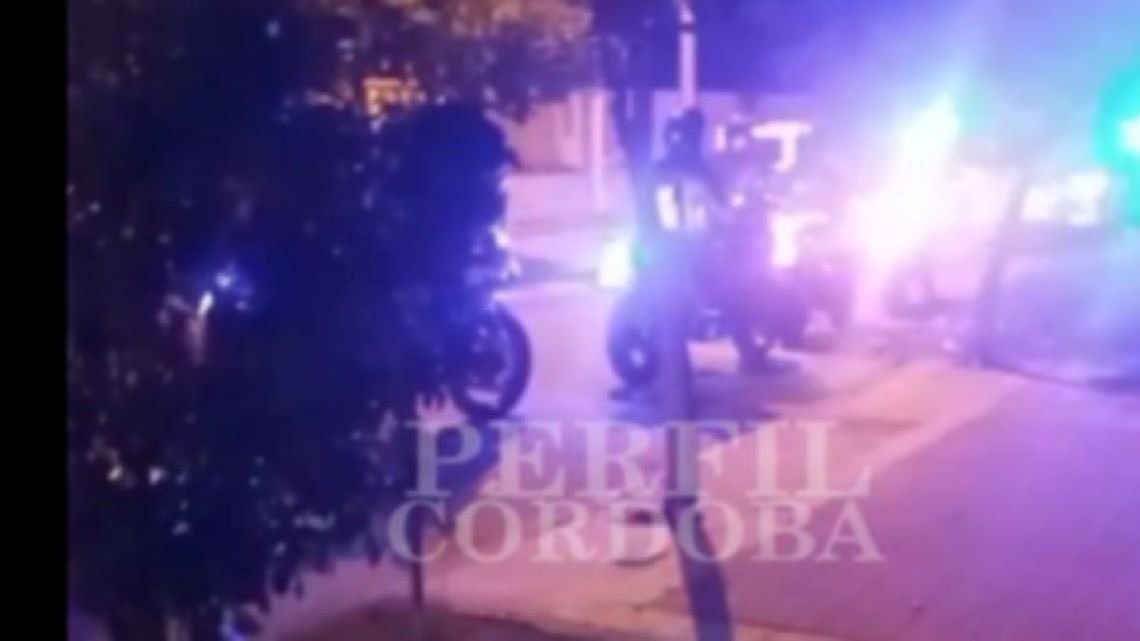 Córdoba: balearon a una joven para robarle el teléfono celular y está grave