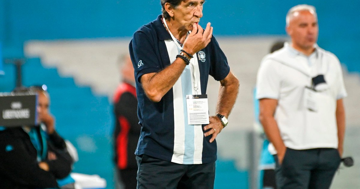 Costas fue muy crítico con el juego del equipo tras el 1-2 con Bucaramanga: “No mostramos el hambre de otros partidos” :: Olé