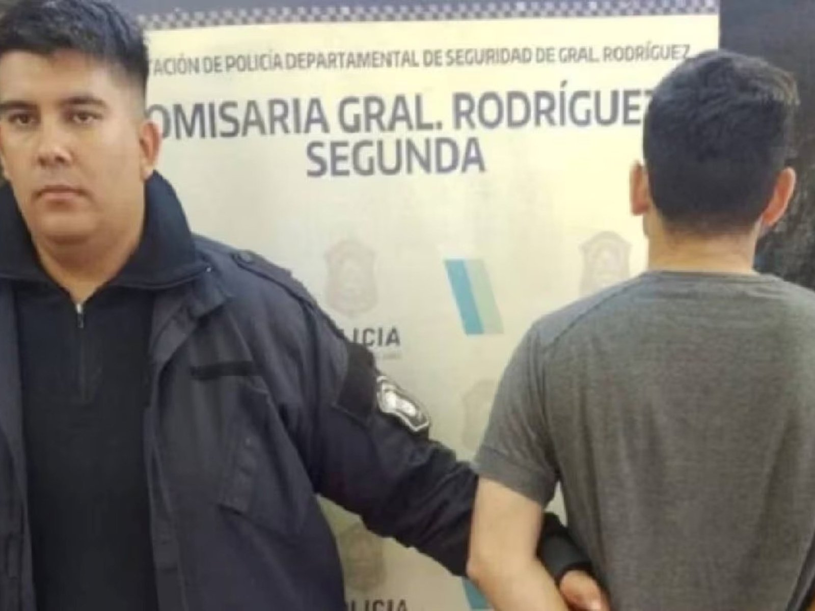 Detuvieron a un policía de la Ciudad acusado de abusar de un nene desde que tenía 10 años, grabarlo y vender el contenido