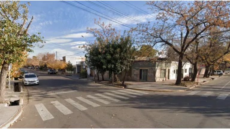 Dos adolescentes mataron a su padrastro
