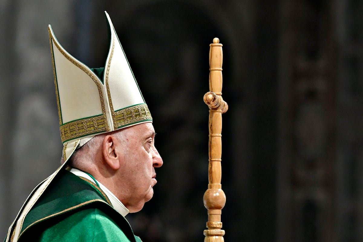 El Vaticano hace público el testamento del Papa con sus últimas voluntades: “El sepulcro debe ser en tierra, simple” | Internacional