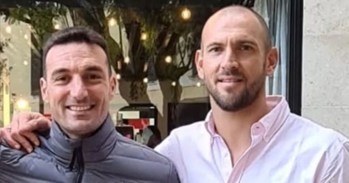 El ex jugador argentino que gestiona uno de los restaurantes preferidos de Scaloni: ¿Qué milanesa come? :: Olé