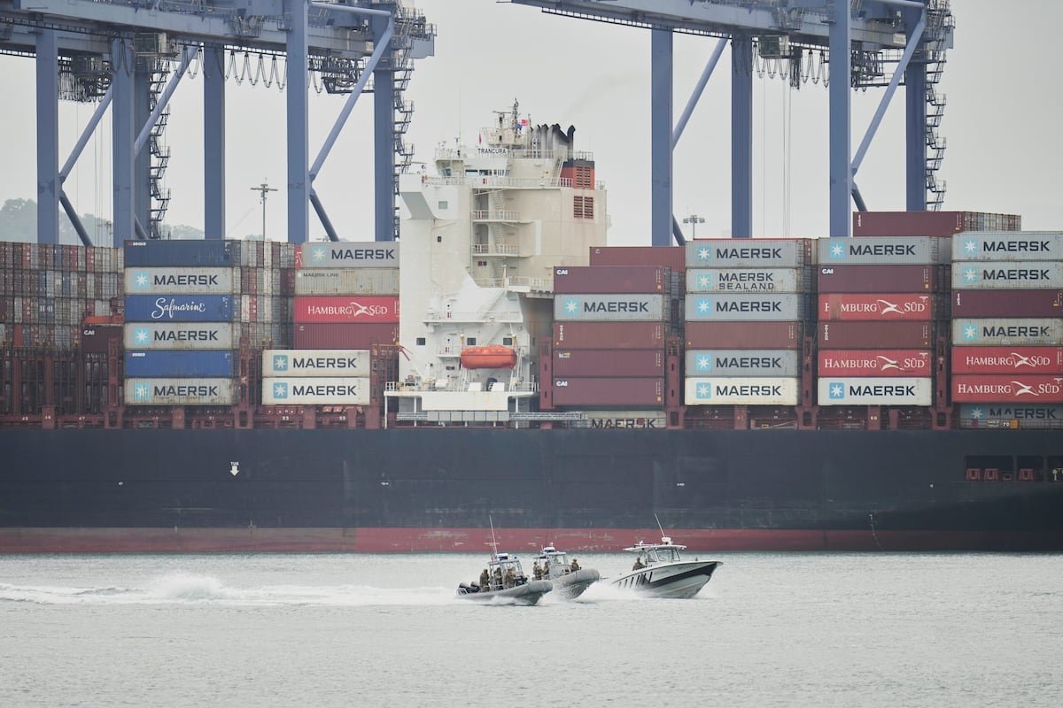 El secretario de Defensa de EE UU presiona a Panamá para lograr el uso gratuito del Canal y reactivar las bases militares