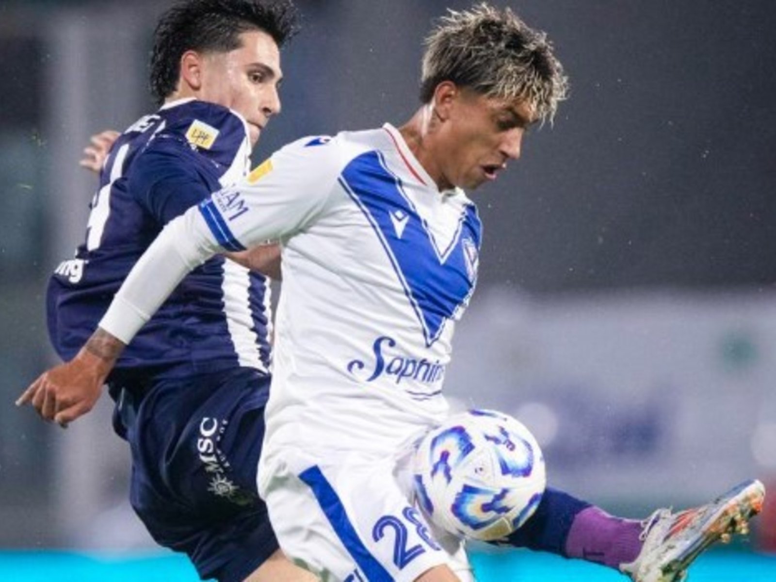 En un partido caliente en Córdoba, Vélez le ganó a Talleres y el Mellizo Barros Schelotto por fin sonrió en el Torneo Apertura