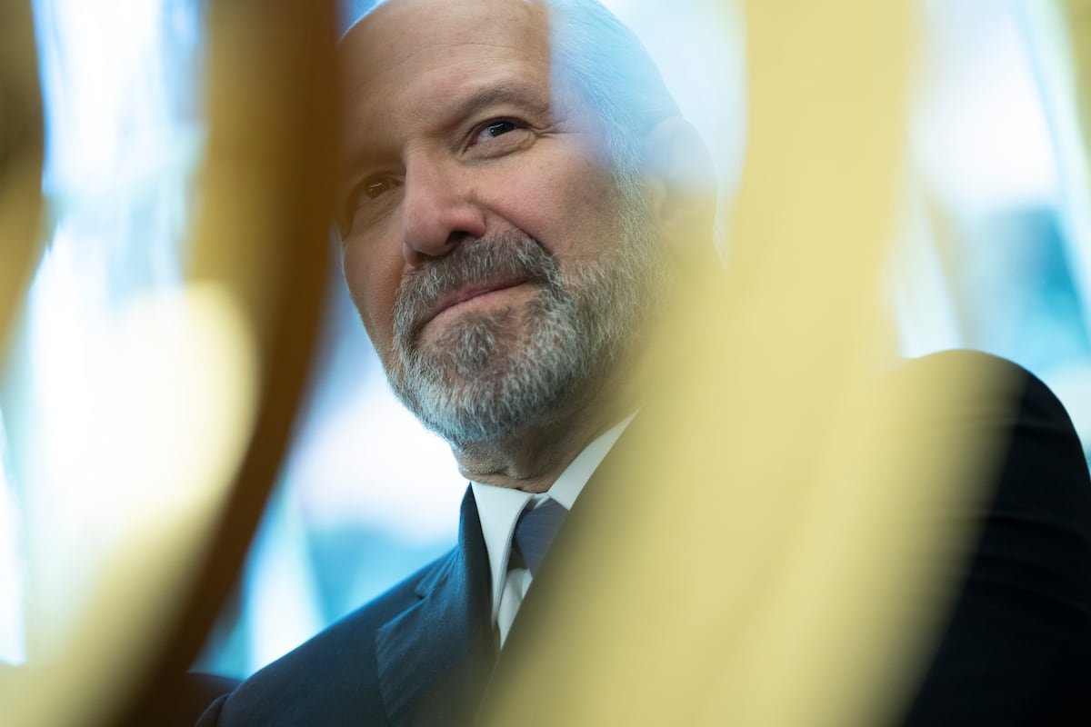 Estados Unidos aclara que la exención arancelaria a los móviles será solo temporal | Economía nacional e internacional