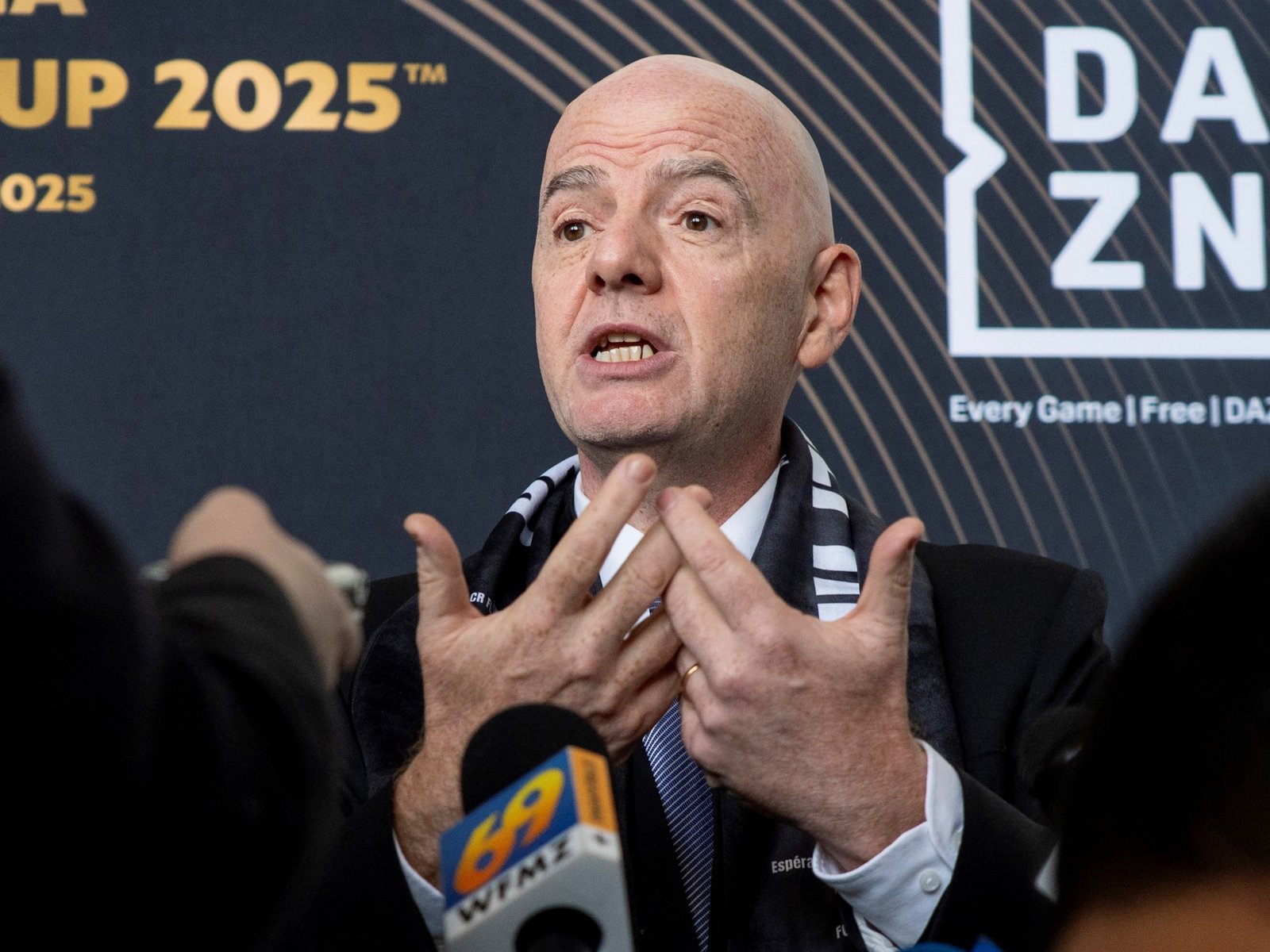 Gianni Infantino impactado por los trágicos incidentes en Colo Colo vs Fortaleza por Copa Libertadores: “Estoy profundamente consternado”