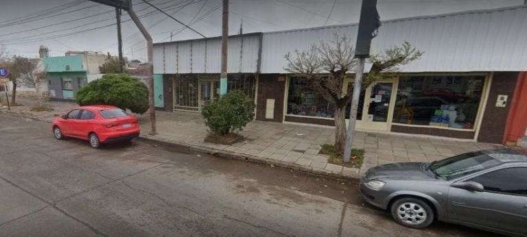 Intento de robo en una armería de Trelew: la alarma los delató y escaparon