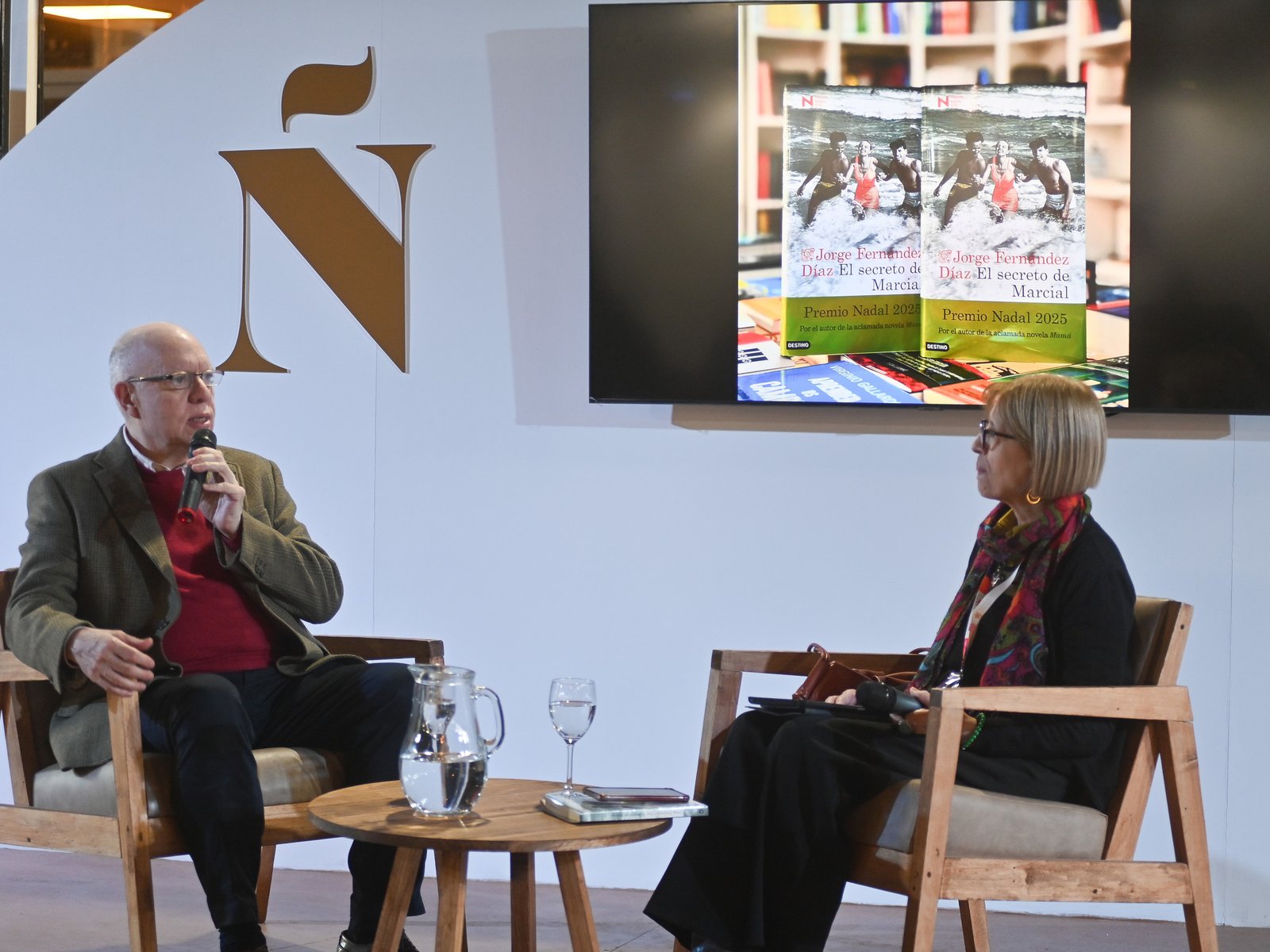 Jorge Fernández Díaz recorrió en el espacio cultural Clarín / Ñ la emotiva conexión con su padre