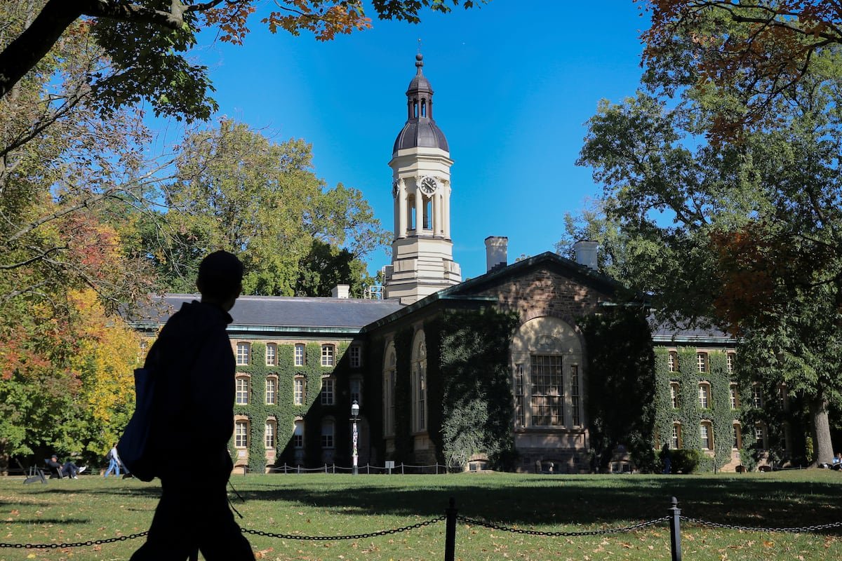 La Administración de Trump congela fondos a otras dos universidades en su ofensiva contra el antisemitismo | Internacional