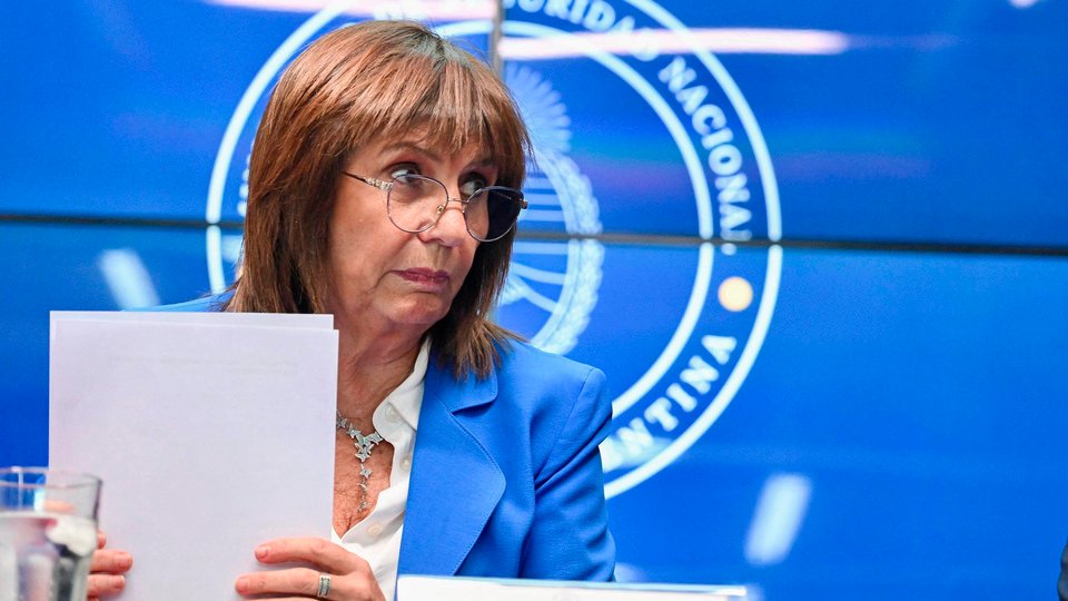 La bicameral de Inteligencia citará a Bullrich y al jefe de la SIDE | Se abrió una investigación sobre la participación de las fuerzas de seguridad en la represión contra los jubilados