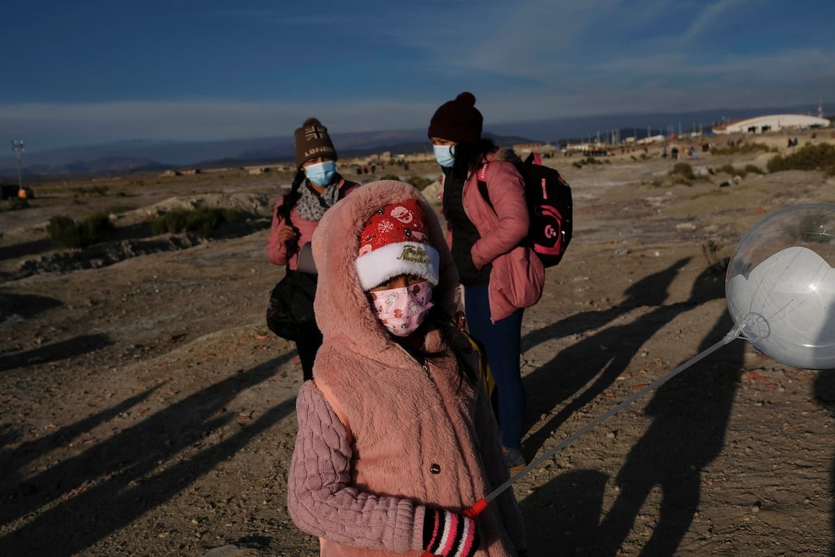 La fiscalía chilena investiga el caso de una niña boliviana de ocho años que fue vendida a una familia para ser esclavizada