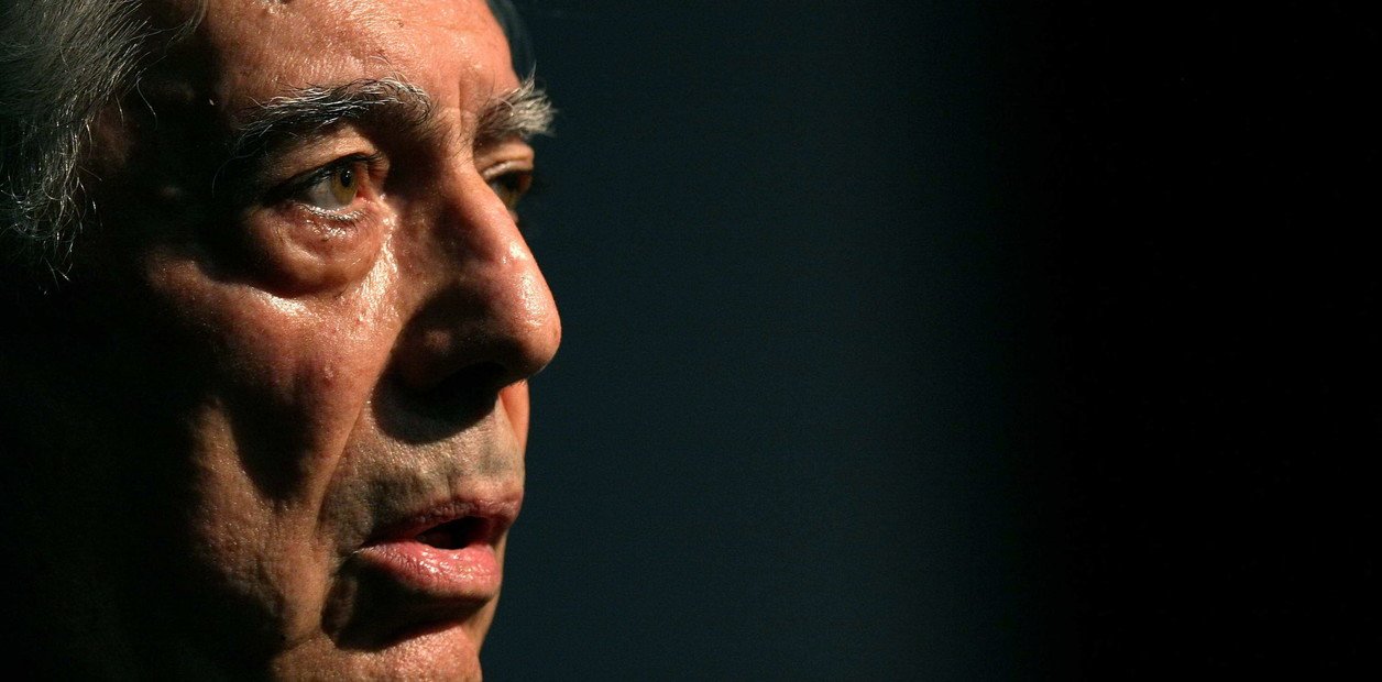 La política, la segunda pasión en la vida de Mario Vargas Llosa