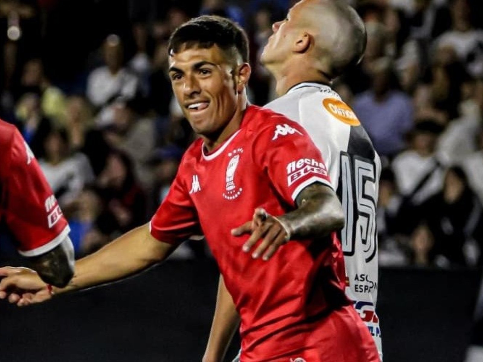 Los días de Matías Tissera, el goleador de Huracán que quedó preso en una cárcel de Córdoba por extorsión y no quiere que lo visite su familia