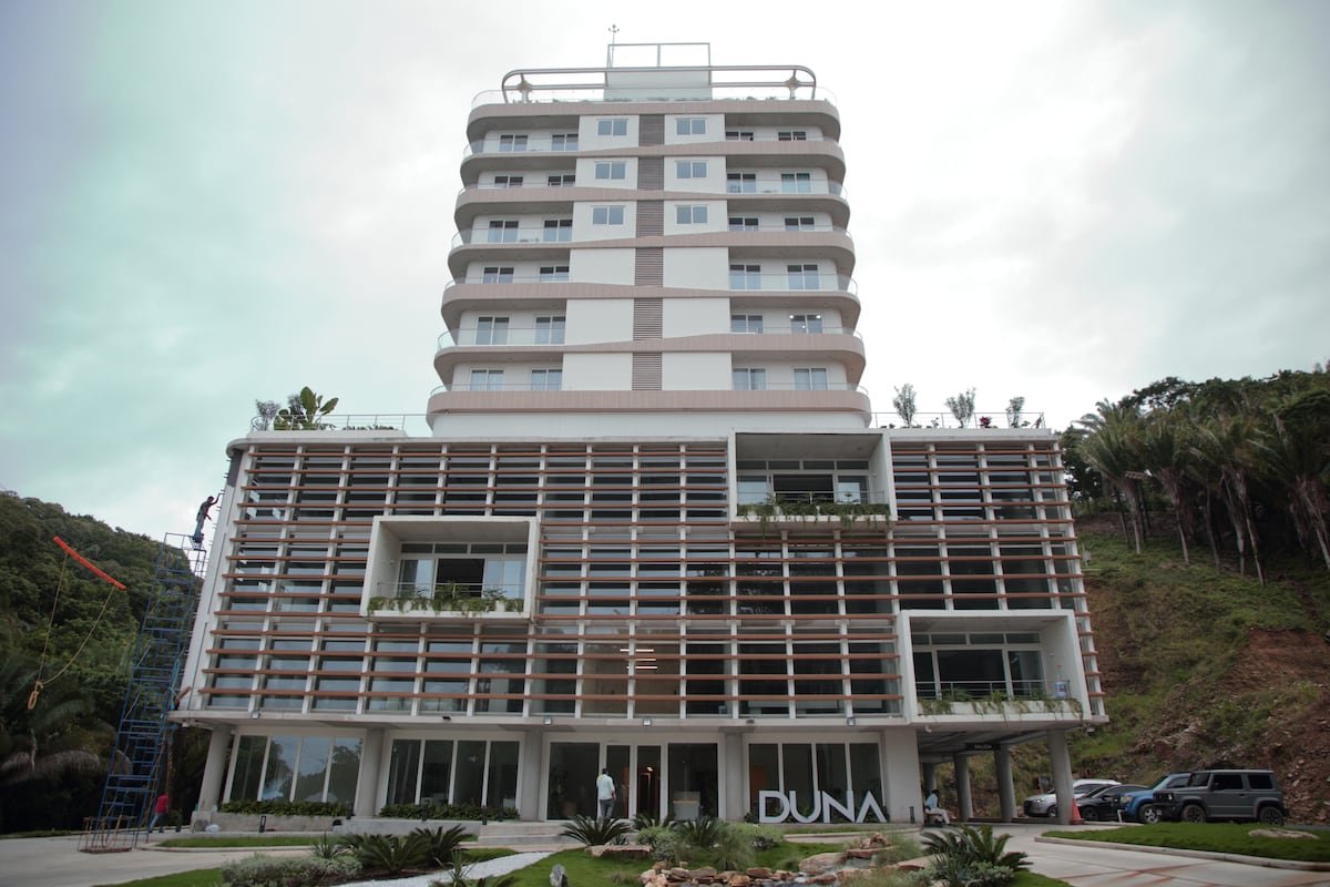 Los tecnofeudales buscan la inmortalidad en una isla del Caribe