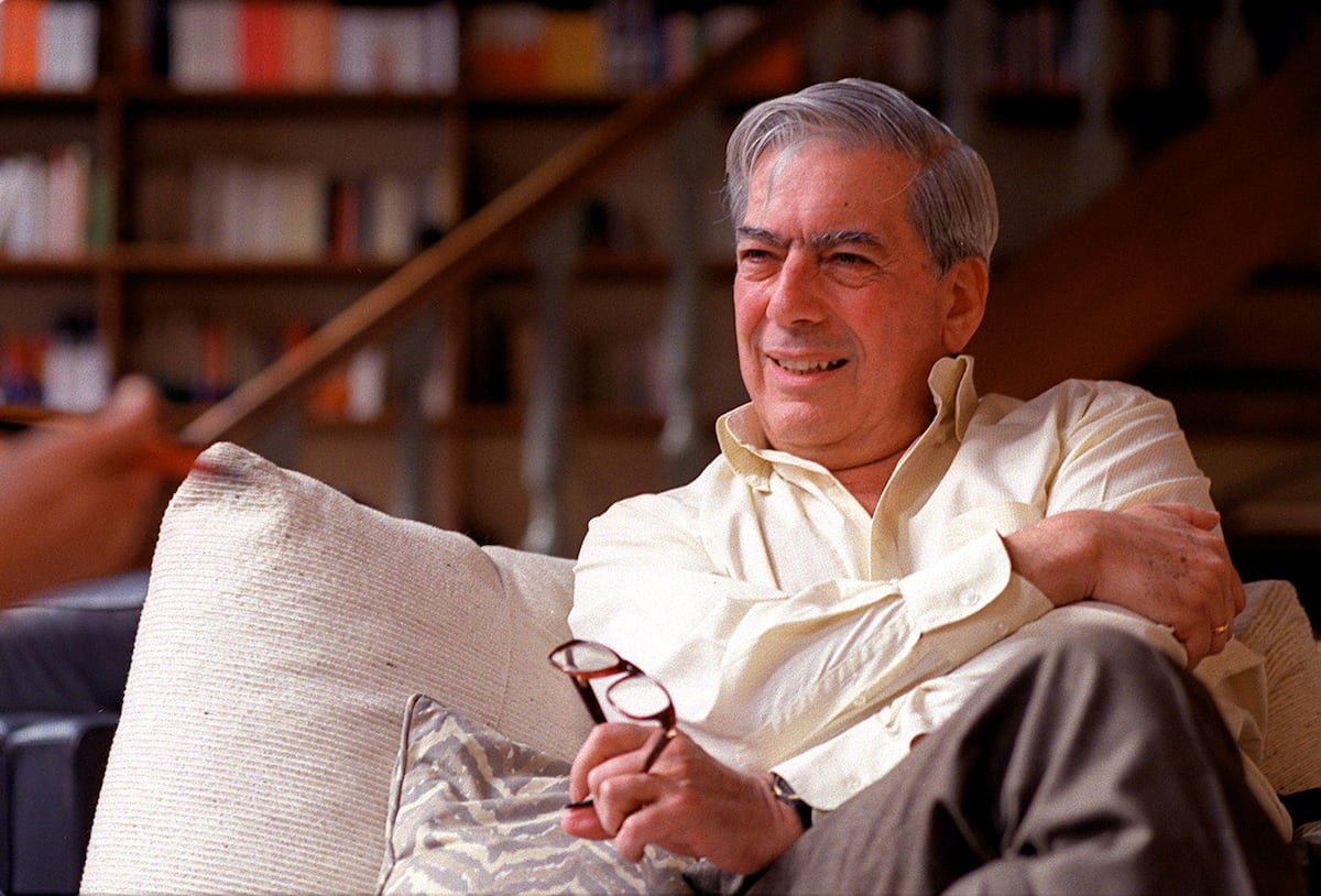 Mario Vargas Llosa, una vida en ocho escenas