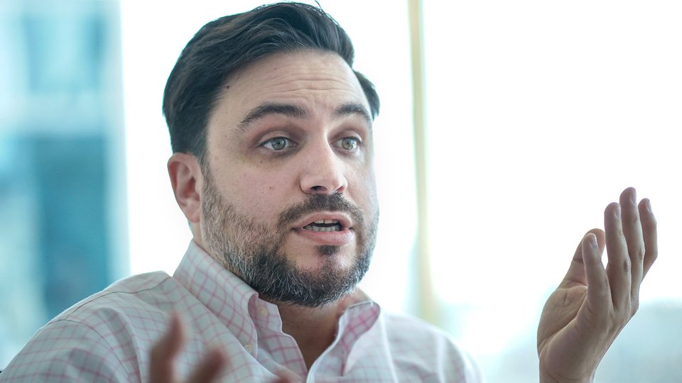 Marra propuso cobrarle multas a las personas en situación de calle | El insólito proyecto que ni el candidato a legislador porteño supo explicar