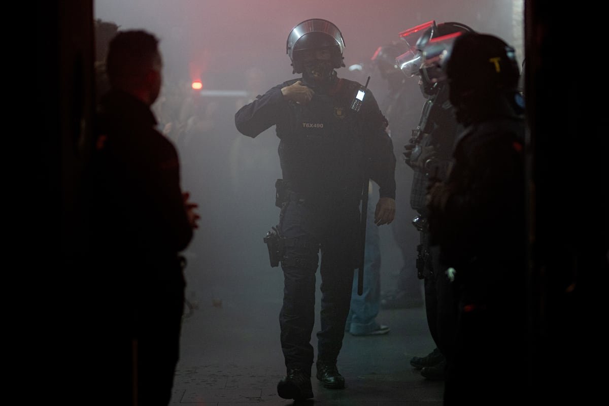 Más de 100 detenidos en el primer día del macrodispositivo policial contra la multirreincidencia en Barcelona | Noticias de Cataluña