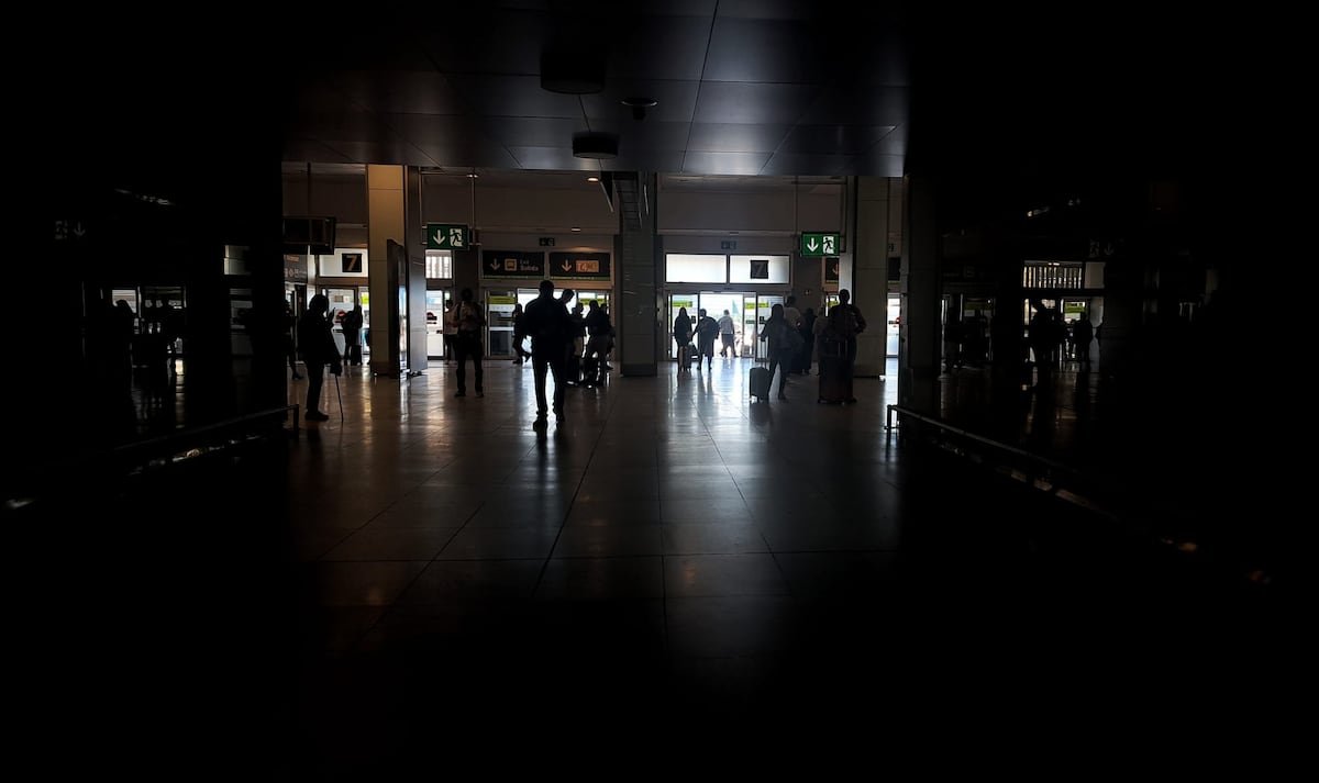 Massive power blackout hits Spain and Portugal | Spain