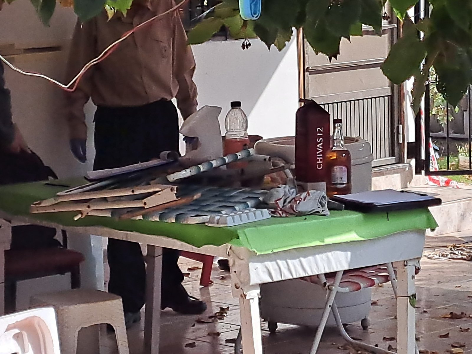 Mató a su pareja, confesó el femicidio y se sentó a tomar un whisky mientras esperaba a la Policía