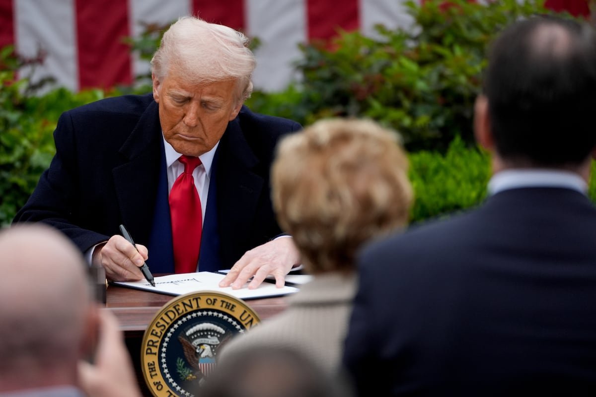 México esquiva los aranceles recíprocos de Trump, pero sufrirá tarifas del 25% en más del 50% de sus exportaciones | Economía