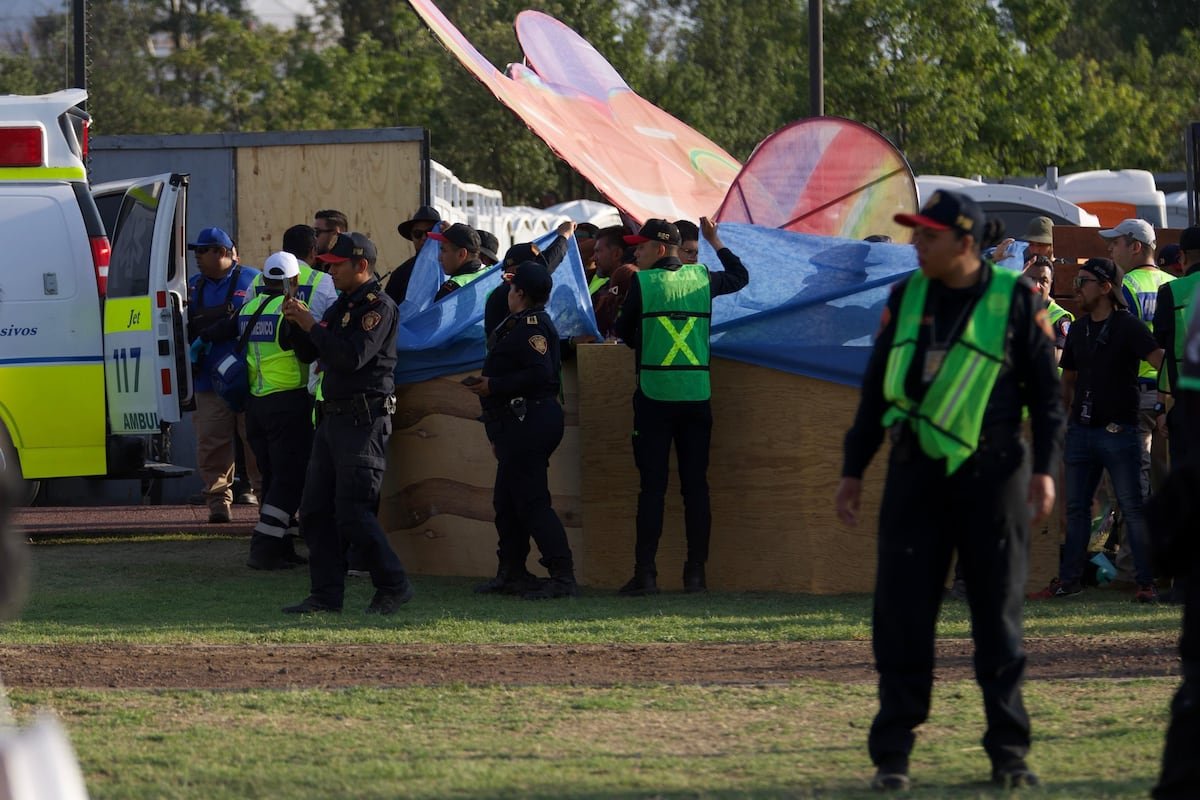 Mueren dos personas al colapsar una estructura en el festival AXE Ceremonia de Ciudad de México