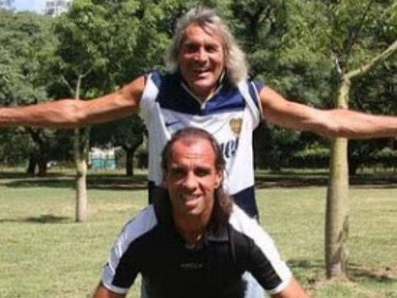 Murió Hugo Gatti, el sentido mensaje del Mono Navarro Montoya, el hombre que lo bajó del póster: "Sos y serás mi ídolo"