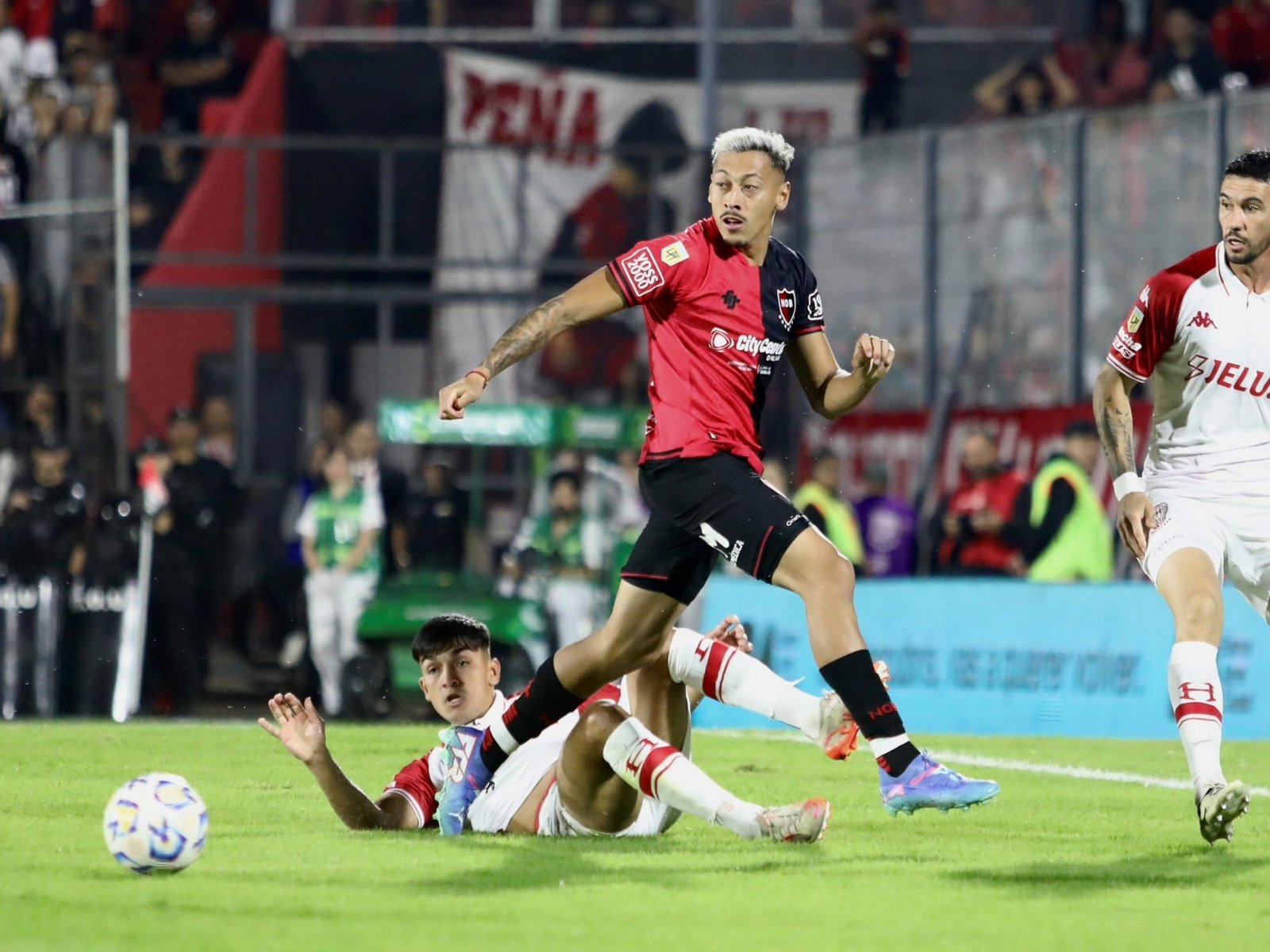 Newell’s sueña y cómo quedarían los cruces de los Playoffs