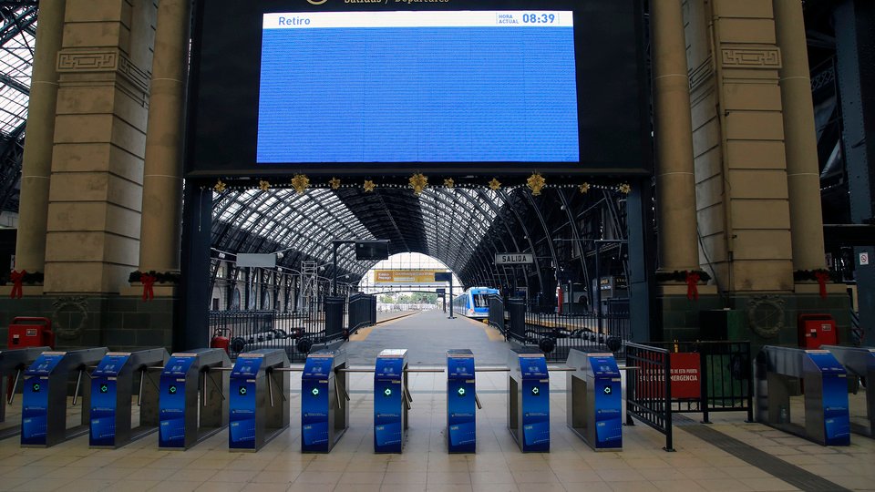Paro general del 10 de abril: cómo funcionará el transporte y los servicios esenciales