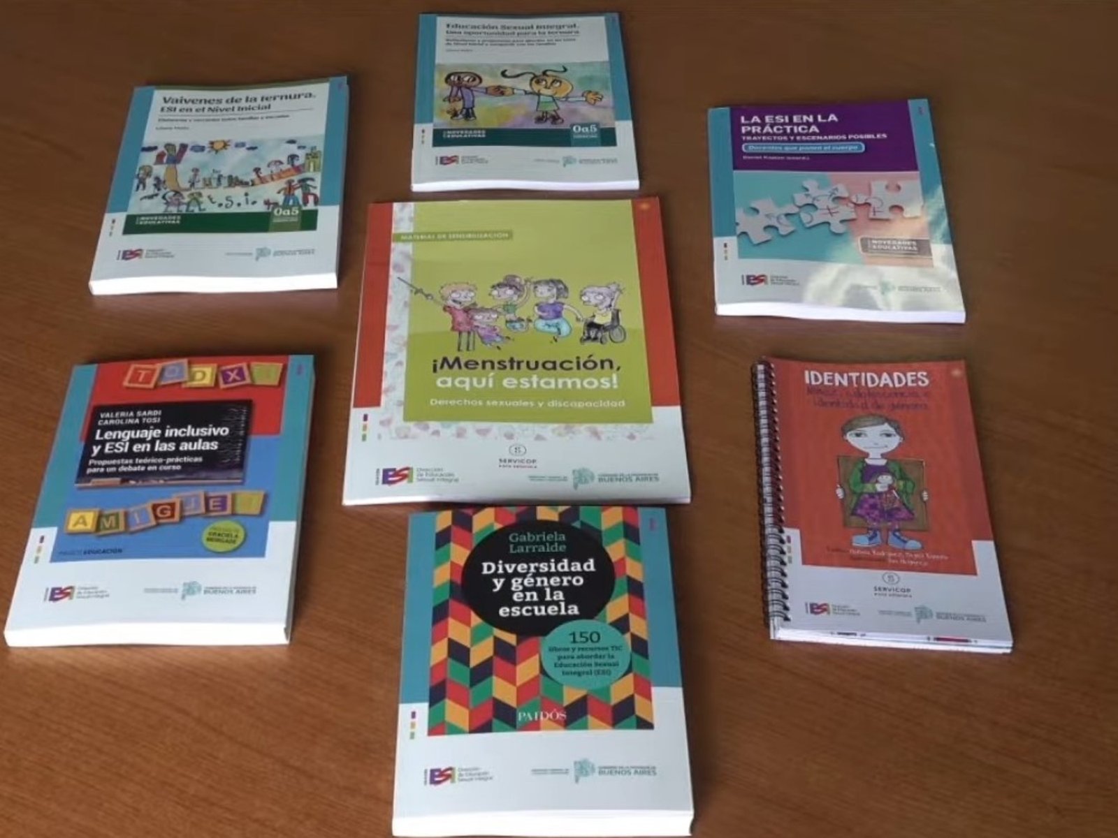 Pese a la polémica y las denuncias, los libros para educación sexual se distribuyeron en las escuelas de la Provincia