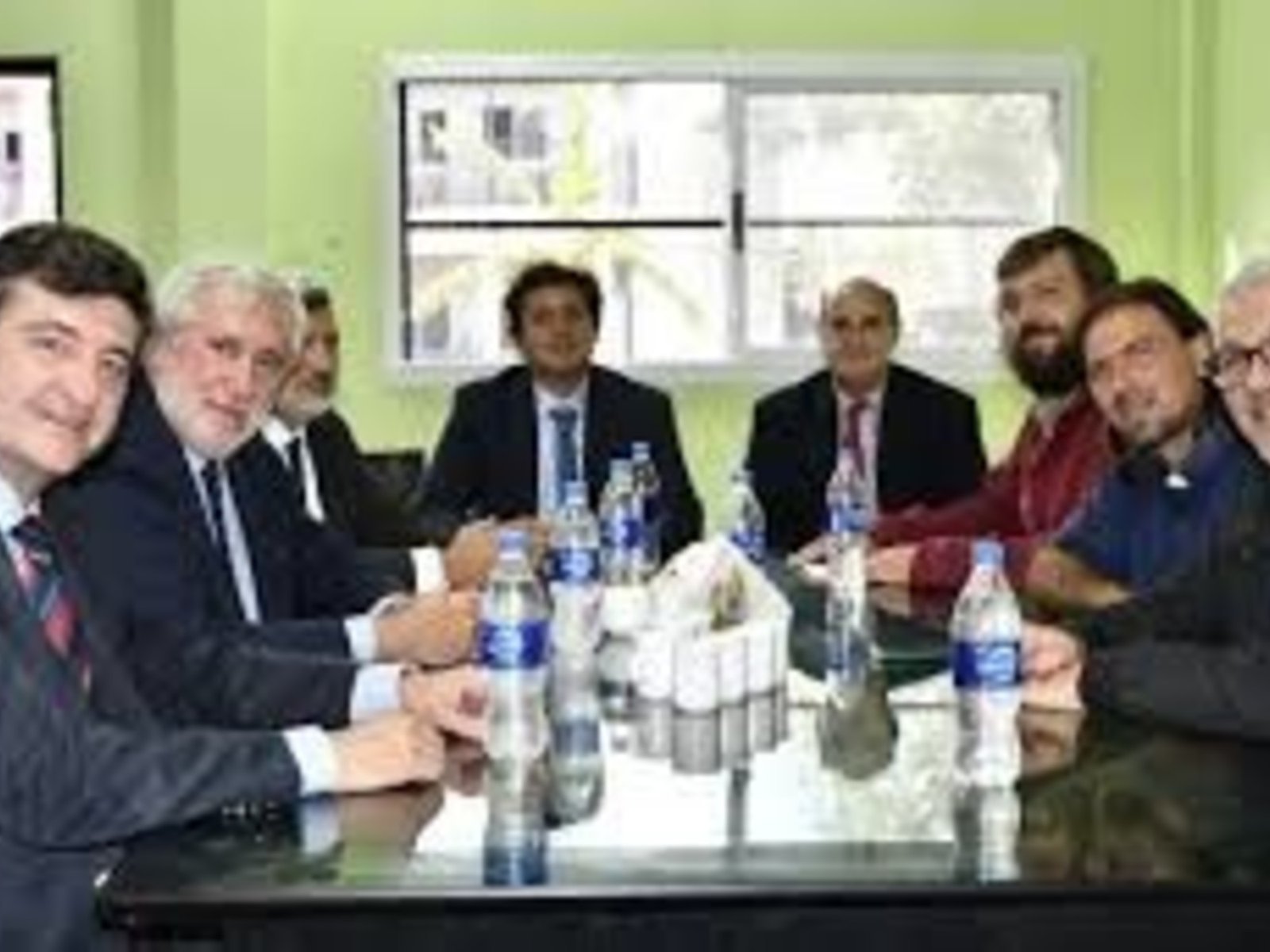 Por primeva vez abren una oficina del Estado en una parroquia de un barrio popular del conurbano