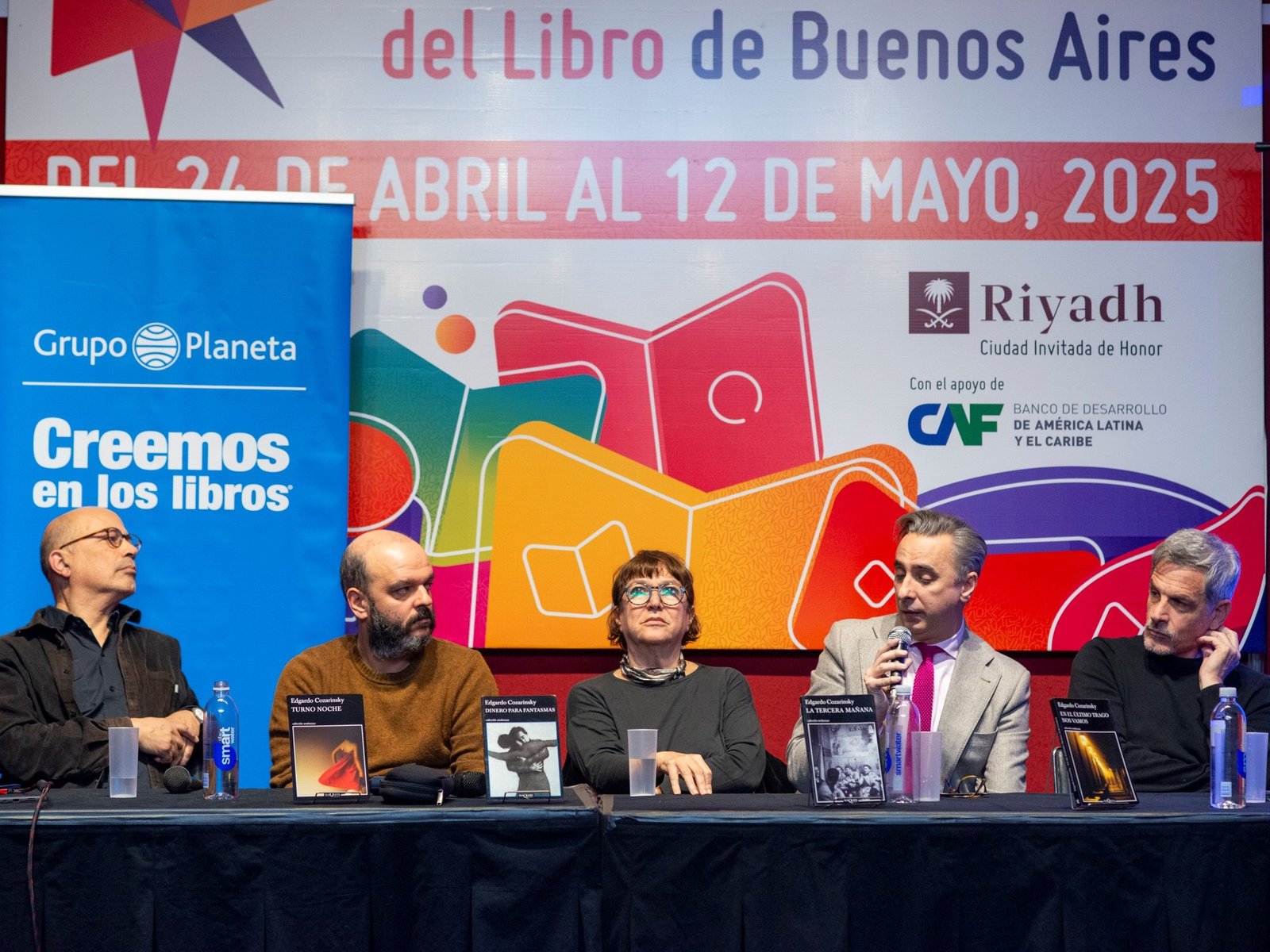 Recuerdan el legado de Edgardo Cozarinsky en la Feria del Libro