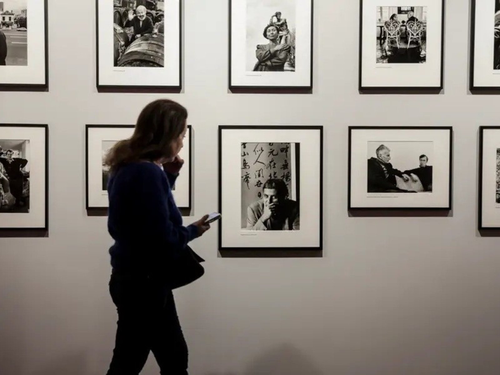 Robert Doisneau, más allá de la foto del beso ante el Ayuntamiento de París