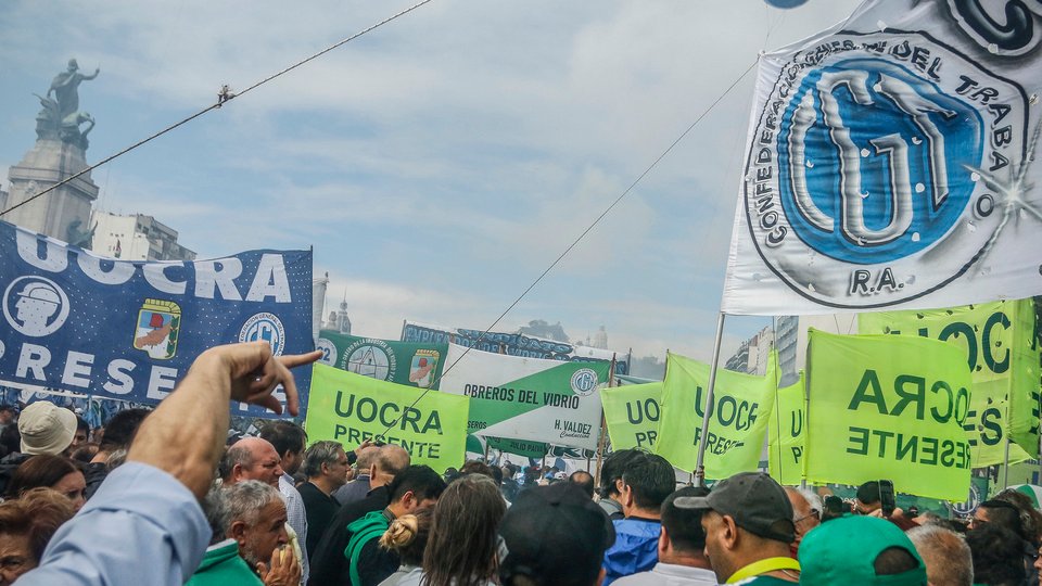 Se realiza el tercer paro general contra las políticas de ajuste del gobierno de Milei | Lo convocó la CGT y lo respaldan las dos CTA