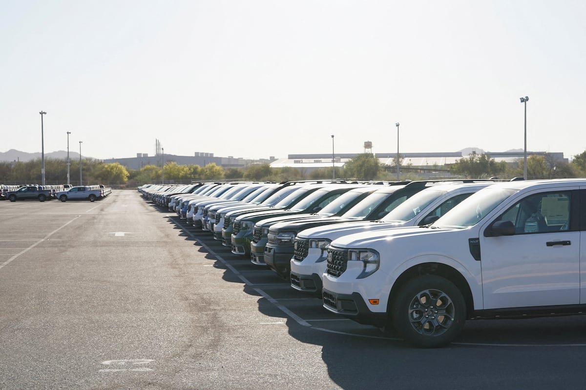 Sheinbaum busca elevar la producción de automóviles en México para blindarse ante Trump