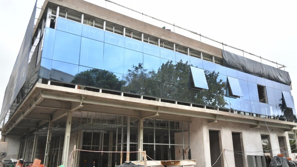 Soledad Martínez desde las obras del Centro de Monitoreo: “Con más de 2.300 cámaras, Puntos Seguros y las Patrullas, vamos a garantizar el orden en Vicente López”