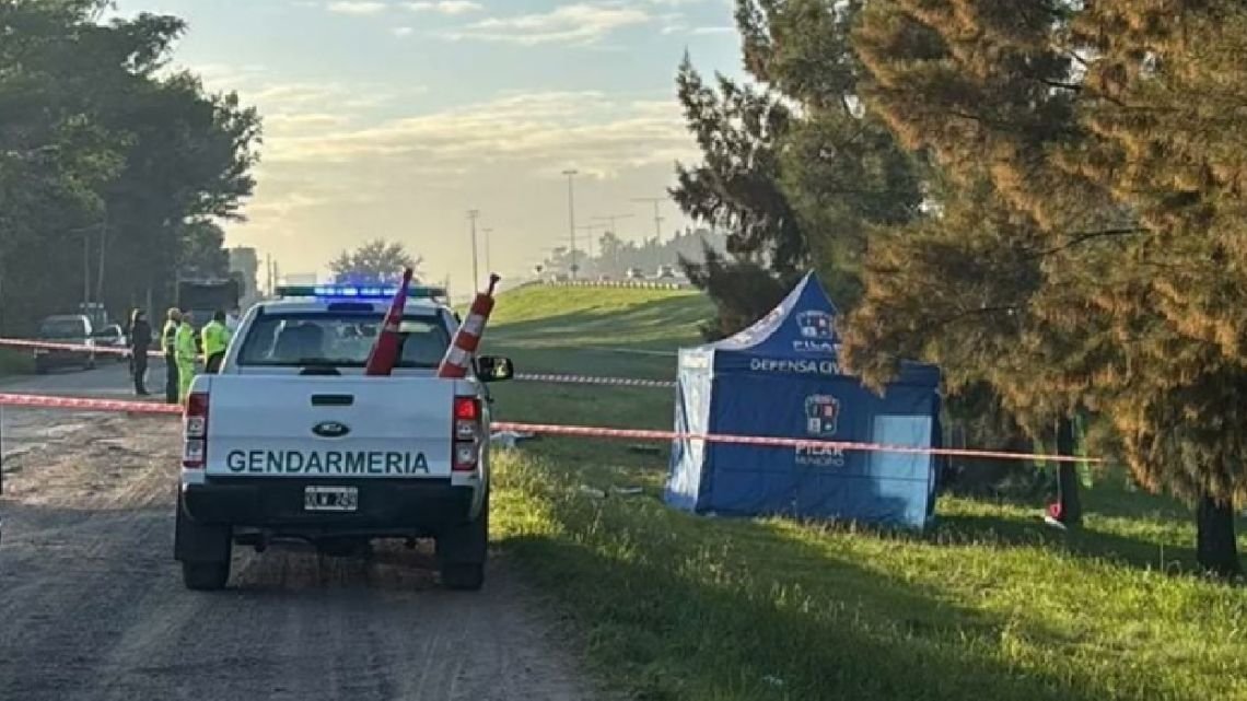 Tragedia en Panamericana: cinco jóvenes muertos tras un vuelco