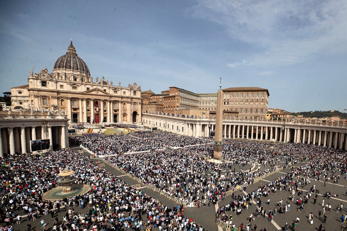 Tres novedades tras la muerte del papa Francisco: un funeral más simple, una tumba distinta y un cónclave más pronto | Internacional