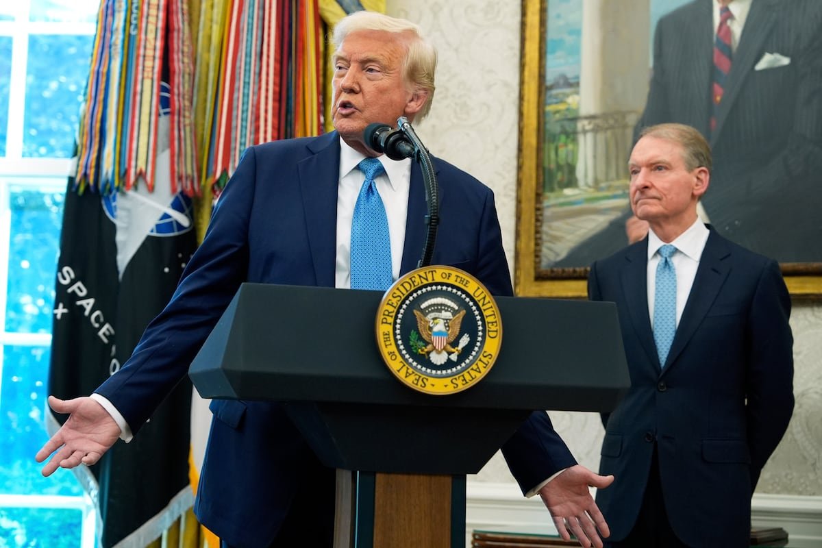 Trump asegura ahora que no tiene la intención de despedir a Powell, el presidente de la Reserva Federal | Economía