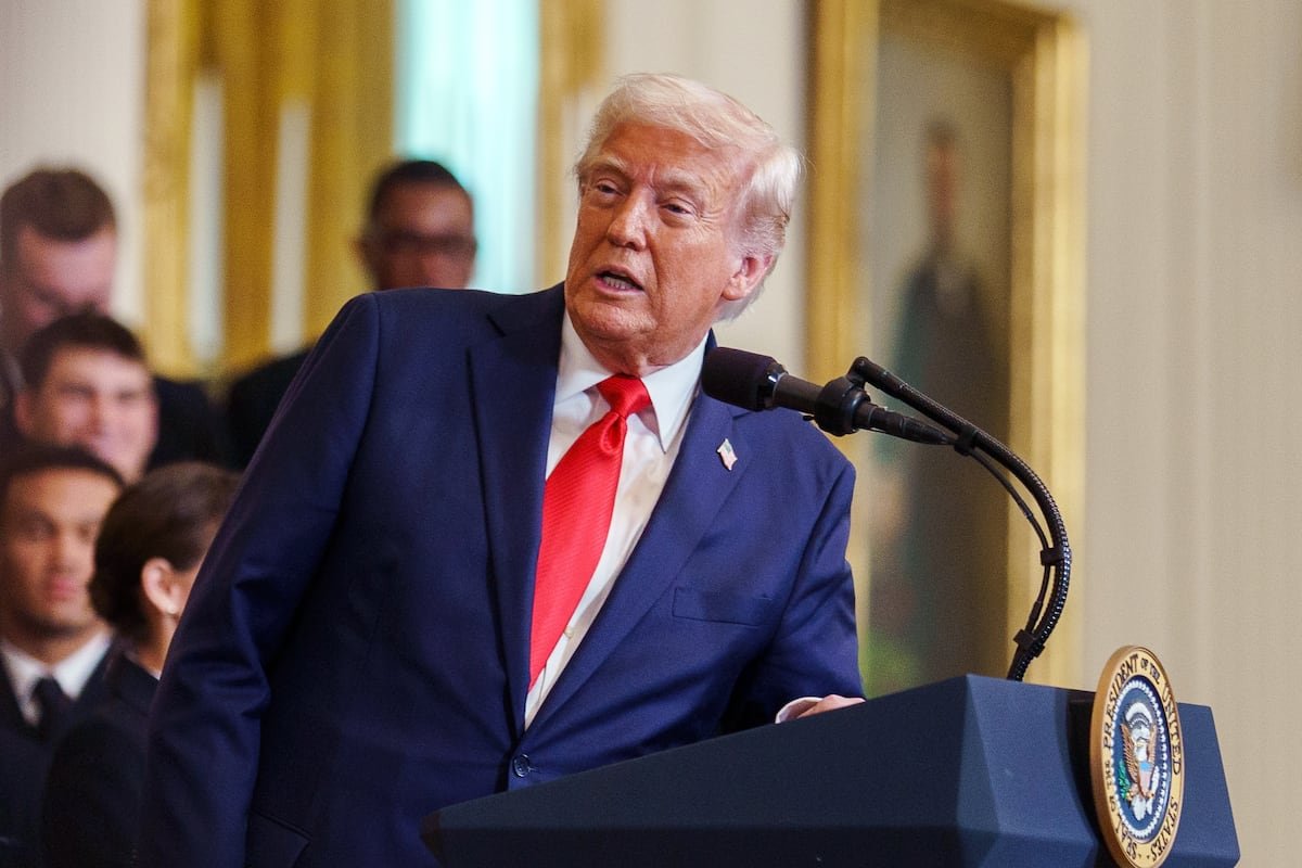 Trump dice que el Gobierno de México “tiene mucho miedo de los carteles”