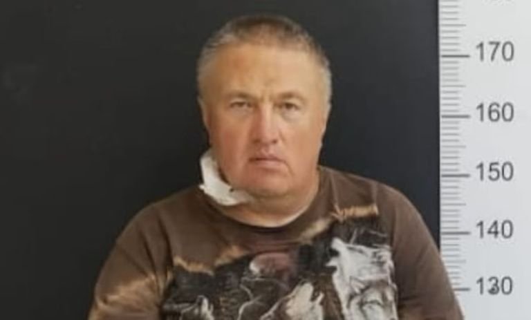 Un “dios de la estrella Sirio”: quién es el líder de la secta detenido en Bariloche por trata de personas