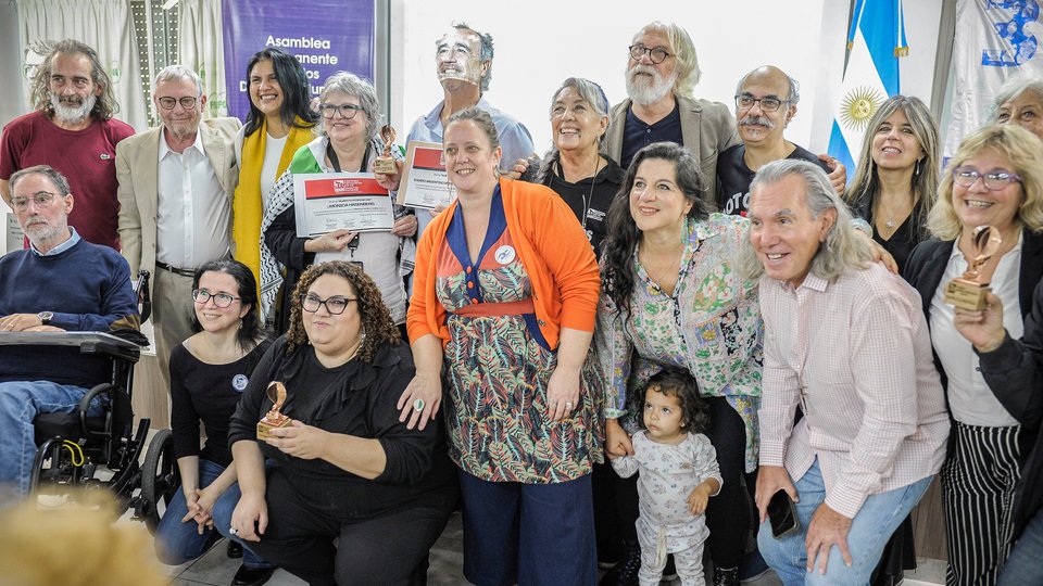 Un reconocimiento amoroso | La APDH entregó los Premios Alberto Pedroncini 2025
